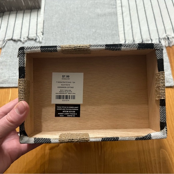 Buffalo Check Decorative Present - Picture 3 of 3